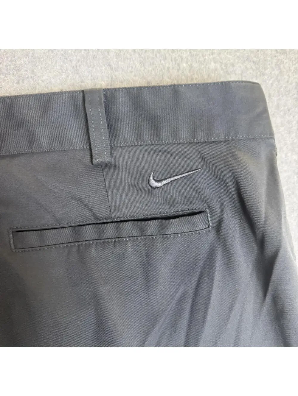 Nike Golf Men's Size 40x32 Black Flat Front Dress Pants Trousers Ankle Length